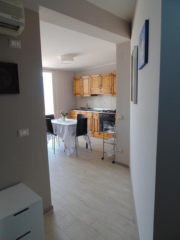Attico Del Sole Bed & Breakfast Rometta Marea Exterior photo